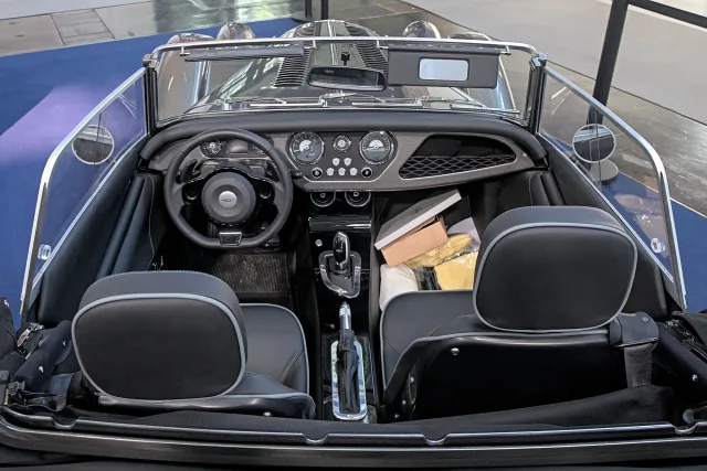 Morgan Plus Four convertible — 2
