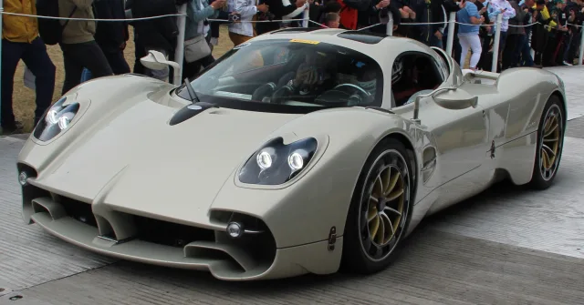 Pagani Utopia convertible — 2