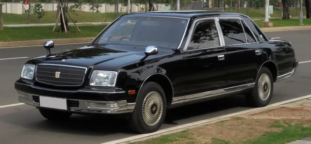 Toyota Century (1997) позашляховик — 2
