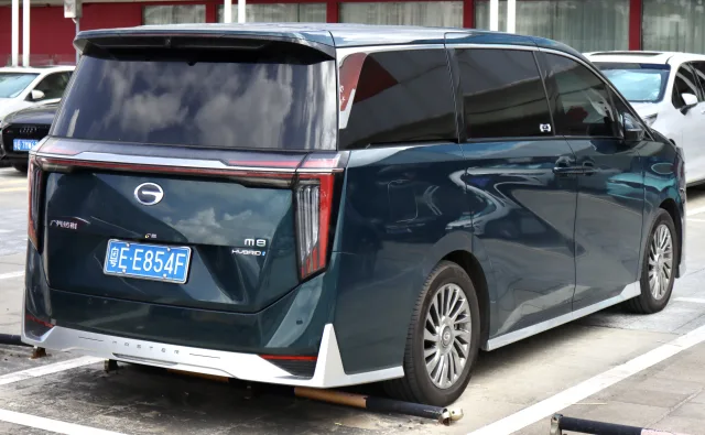 Trumpchi M8 252 hp — 3