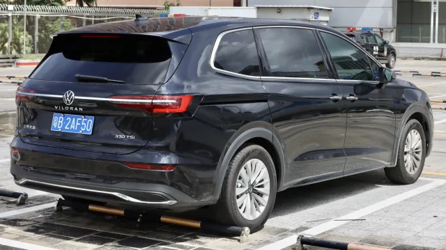 Volkswagen Viloran мінівен — 2