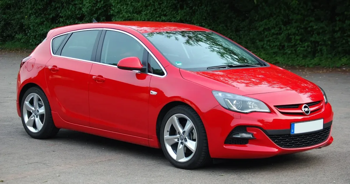 Opel Astra J.webp