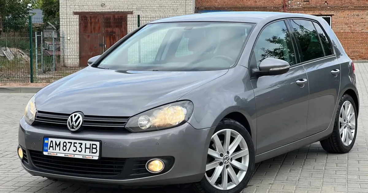 Volkswagen Golf 2008.jpg