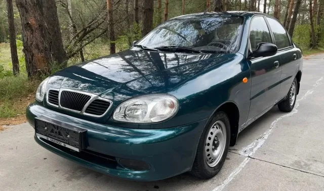 Daewoo Lanos 2007 з мінімальним пробігом в Україні продають на Хмельниччині: яка ціна