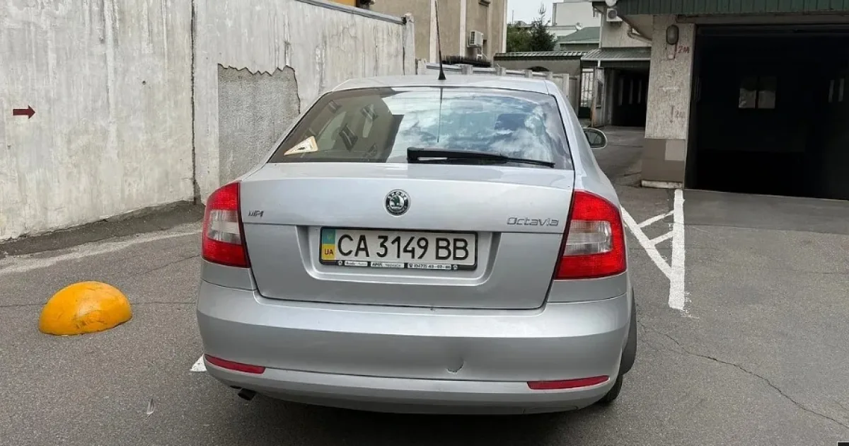 Skoda Octavia A5 2.jpg