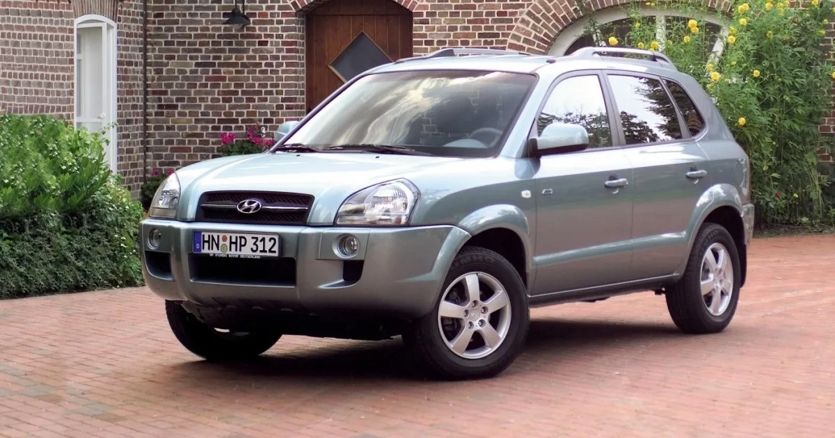 Hyundai Tucson 2008.jpg