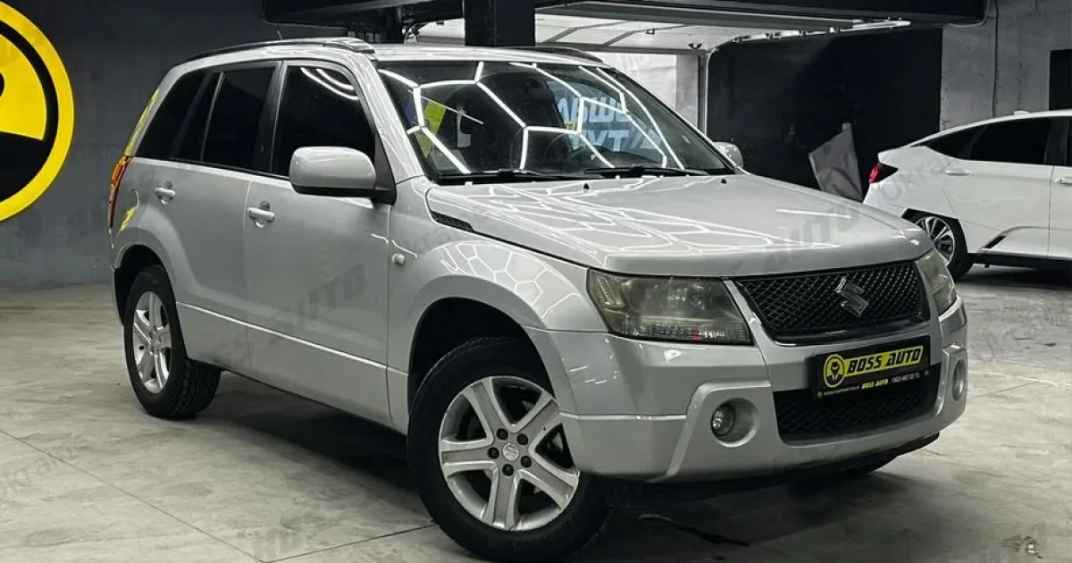 Suzuki Grand Vitara 2007.webp