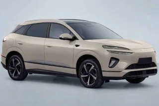 Demand for electric vehicles in Ukraine fell by half in September: top 5 models