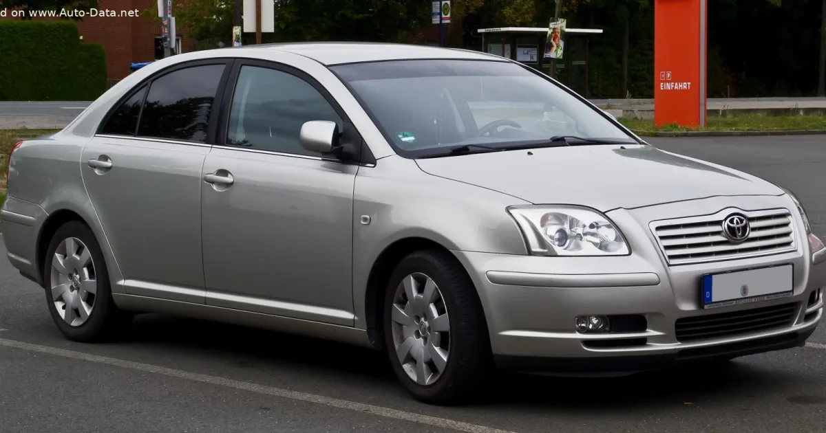 Toyota Avensis II.jpg