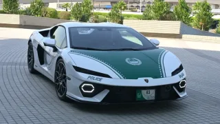 Dubai Police received a new hybrid supercar Lamborghini Temerario (photo)
