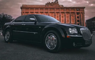 Капсулу времени Chrysler 300C 2008 продают в Харькове: какая цена