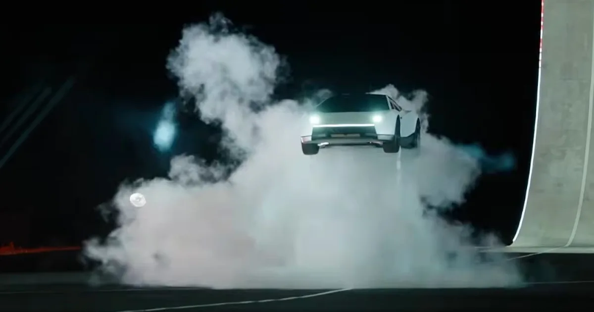 Tesla Roadster 1.jpg