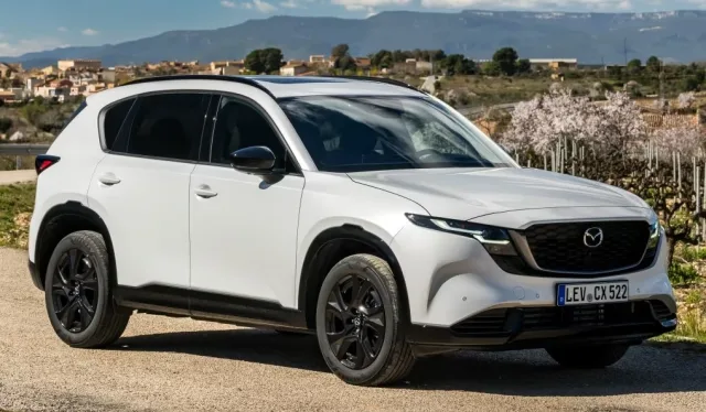 Тест-драйв нової Mazda CX-5 2027: 7,4 л на 100 км та більше місця