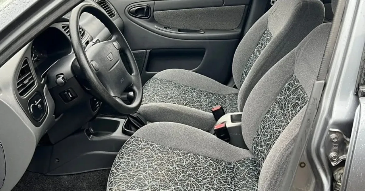 Daewoo Lanos 2009 4.jpg