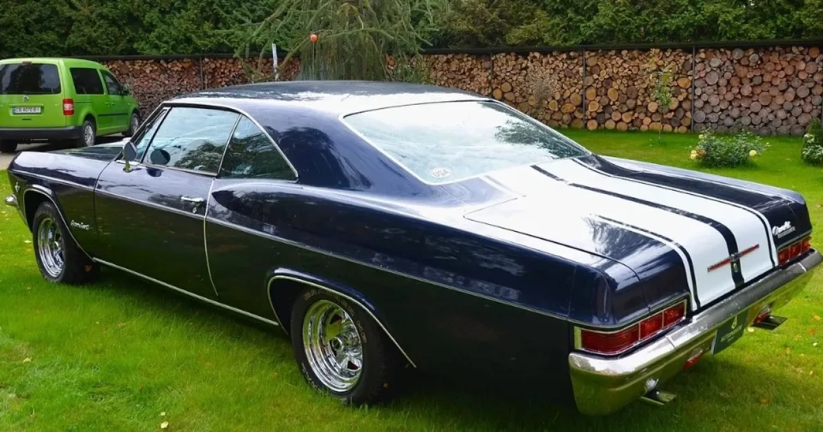 Chevrolet Impala 3.jpg