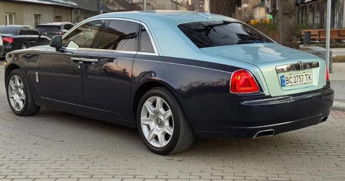 Rolls-Royce Ghost 2.jpg