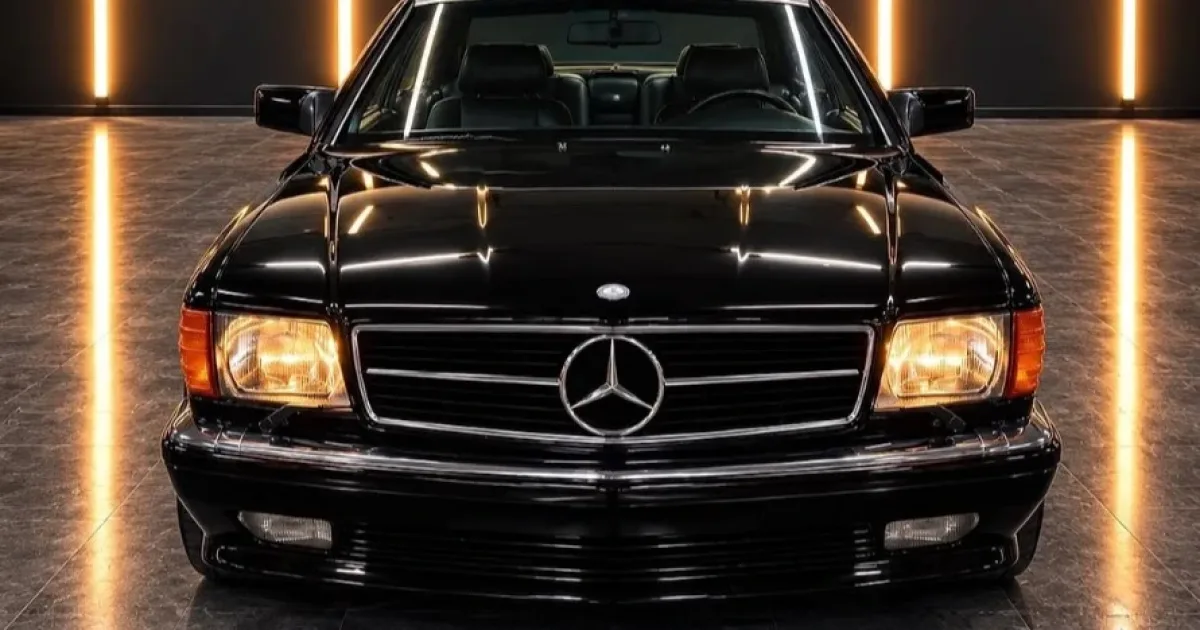 Mercedes-Benz S-Class 1983 4.jpg