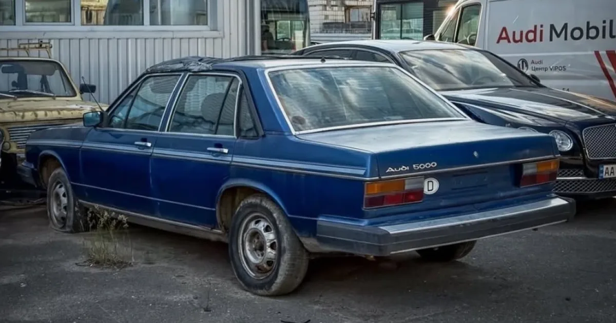 Audi 5000 3.jpg