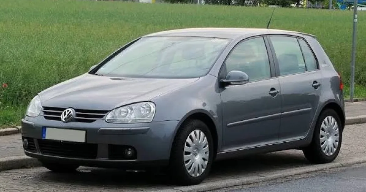 Volkswagen Golf V.jfif